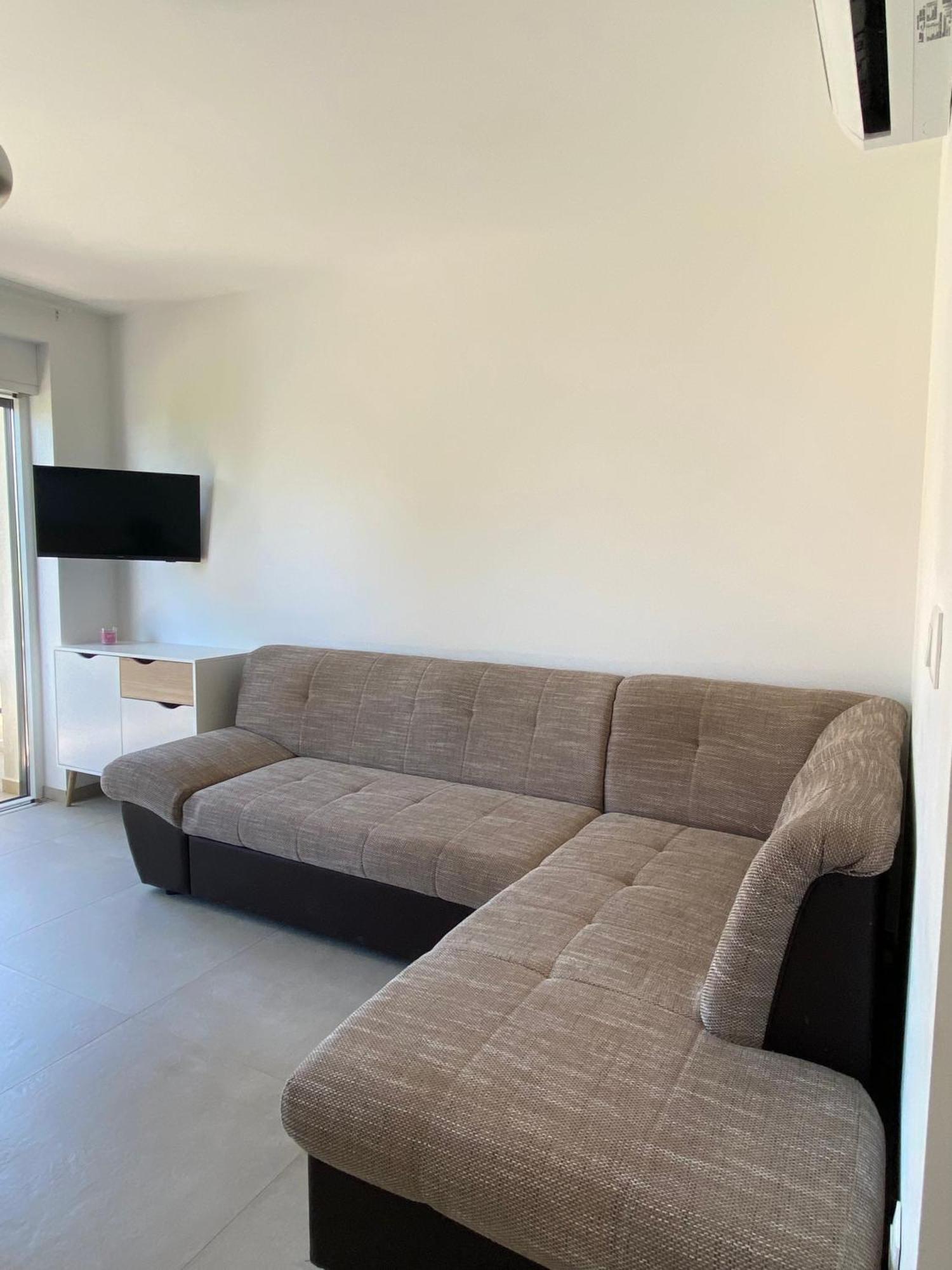 Apartmani More Kaštela Extérieur photo