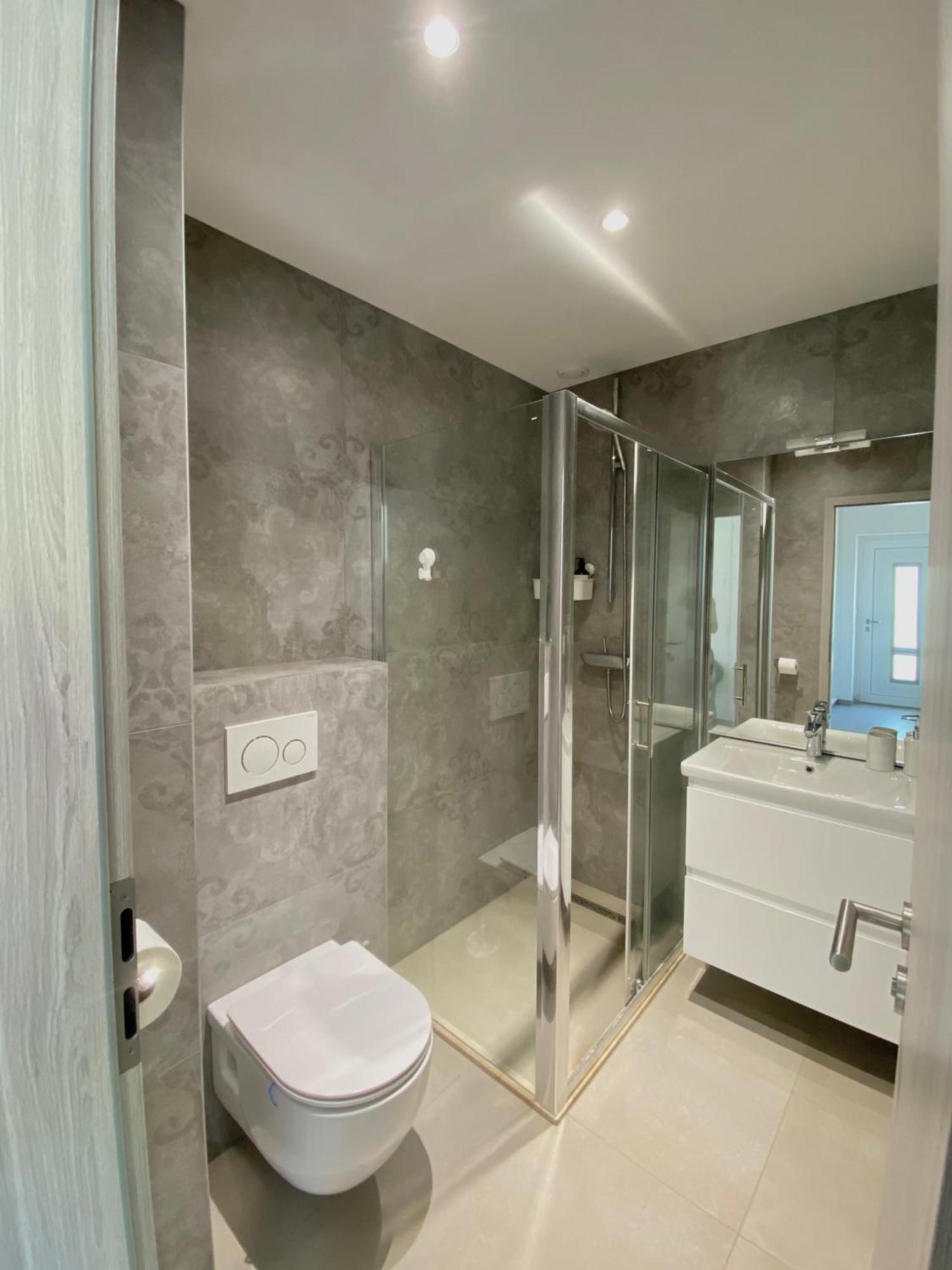 Apartmani More Kaštela Extérieur photo